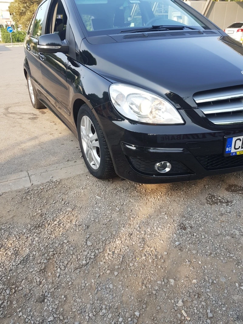 Mercedes-Benz B 180, снимка 4 - Автомобили и джипове - 44518555