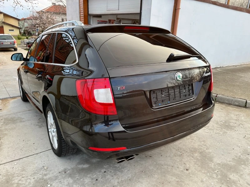 Skoda Superb 2.0 tdi 170 dsg, снимка 5 - Автомобили и джипове - 47570626