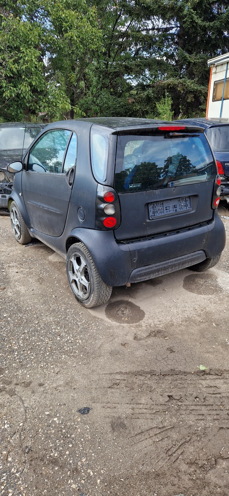 Smart Fortwo, снимка 3 - Автомобили и джипове - 48020229