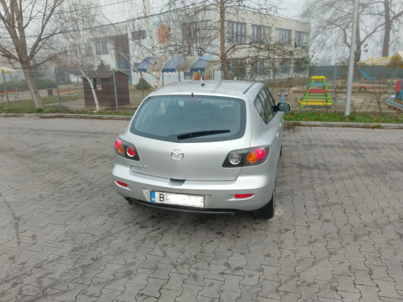 Mazda 3 1.6, снимка 4 - Автомобили и джипове - 48589488