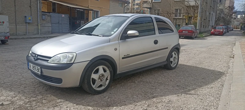 Opel Corsa, снимка 1 - Автомобили и джипове - 49515817