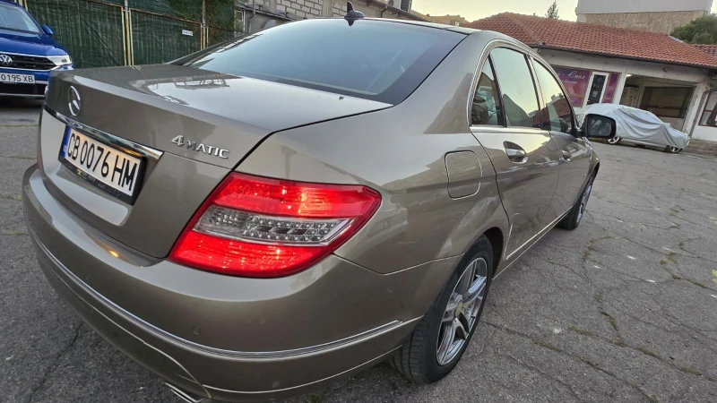 Mercedes-Benz C 280 Elegance, панорама, кожа, навигация, биксенон, снимка 2 - Автомобили и джипове - 52655383