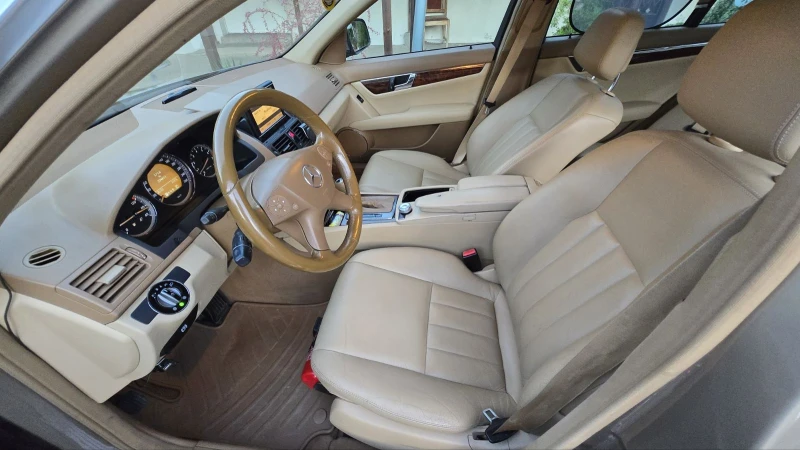 Mercedes-Benz C 280 Elegance, панорама, кожа, навигация, биксенон, снимка 9 - Автомобили и джипове - 52655383