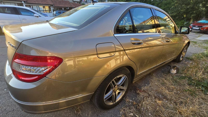 Mercedes-Benz C 280 Elegance, панорама, кожа, навигация, биксенон, снимка 12 - Автомобили и джипове - 52655383