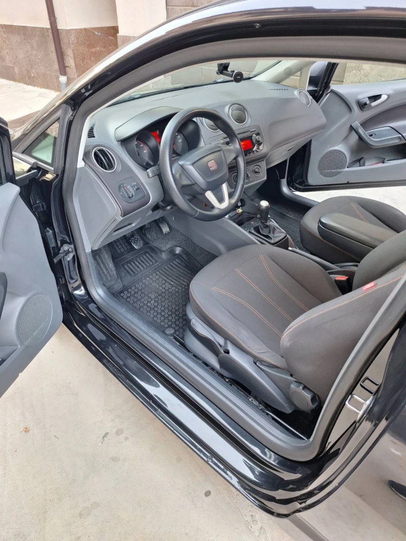 Seat Ibiza 1.2 Бензин-Газ 60к.с EURO5, снимка 7 - Автомобили и джипове - 52001537