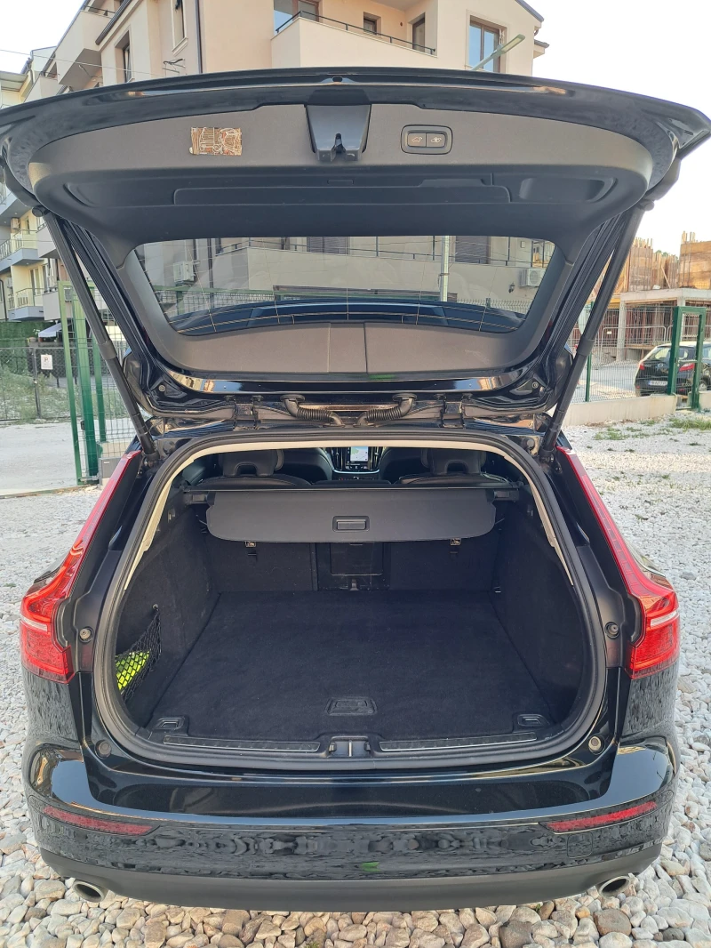 Volvo V60 2.0D B4 GEARTRONIC MOMENTUM PRO, снимка 16 - Автомобили и джипове - 51592169