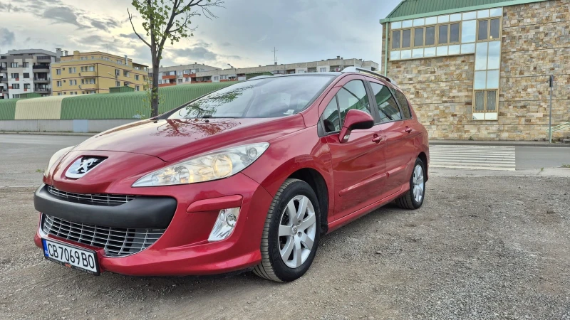 Peugeot 308 1.6i 140hp * Автомат * Панорама* БАРТЕР, снимка 2 - Автомобили и джипове - 52947242