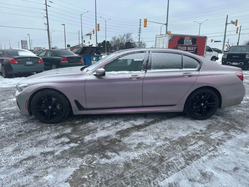 BMW 750 * 750i xDrive * CARFAX * ЦЕНА ДО БГ, снимка 3 - Автомобили и джипове - 53035177