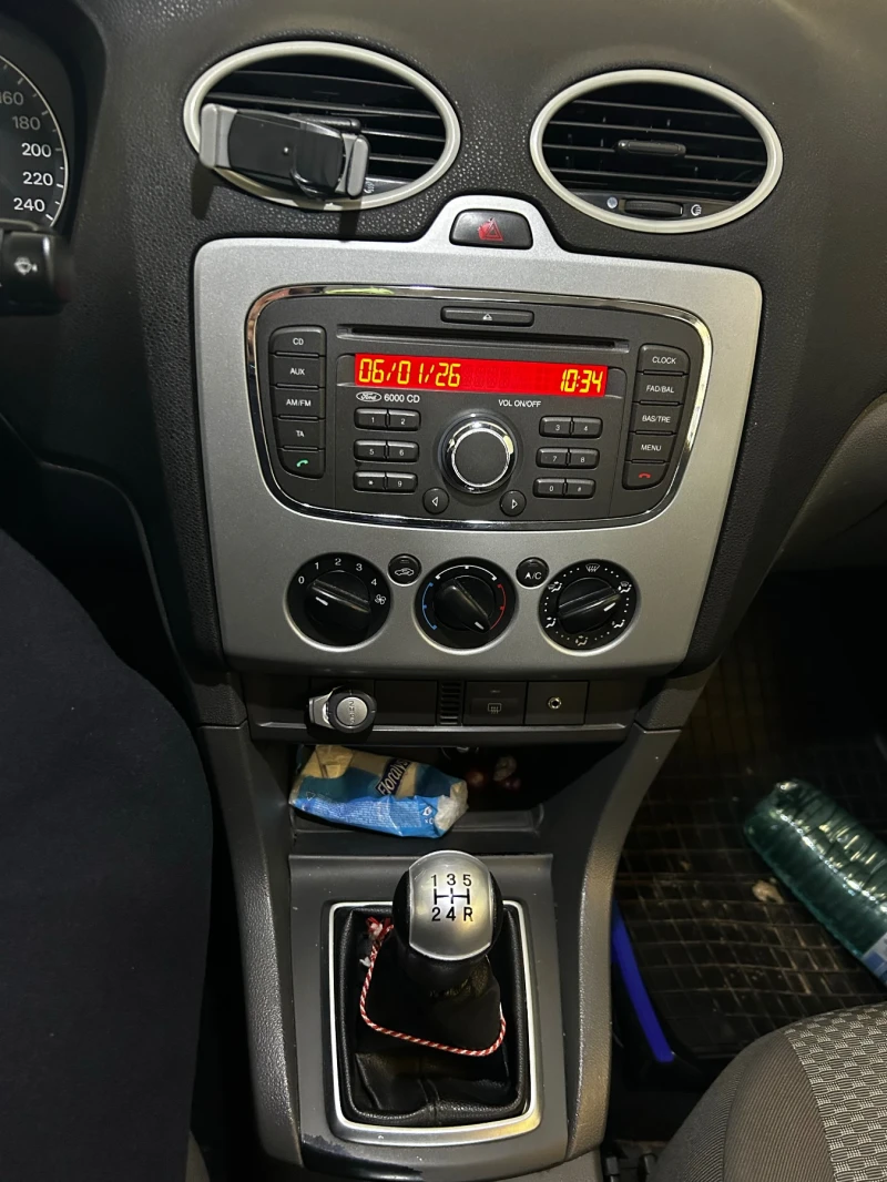 Ford Focus, снимка 9 - Автомобили и джипове - 53405363