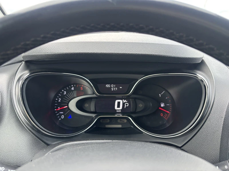 Renault Captur 1.5, Euro 6, Нов внос, снимка 14 - Автомобили и джипове - 53539635