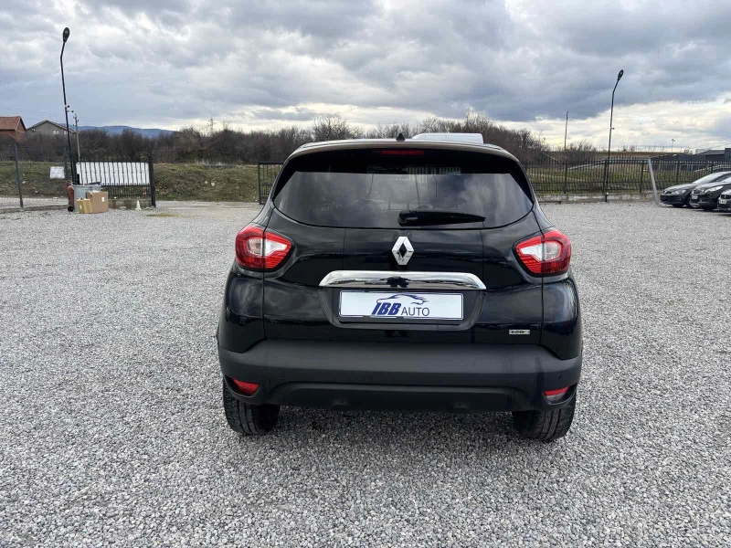 Renault Captur 1.5, Euro 6, Нов внос, снимка 6 - Автомобили и джипове - 53539635