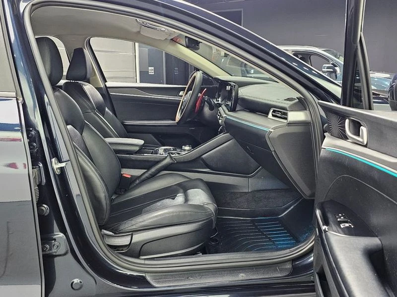 Kia K5 2.0 Automatic, снимка 7 - Автомобили и джипове - 55585887