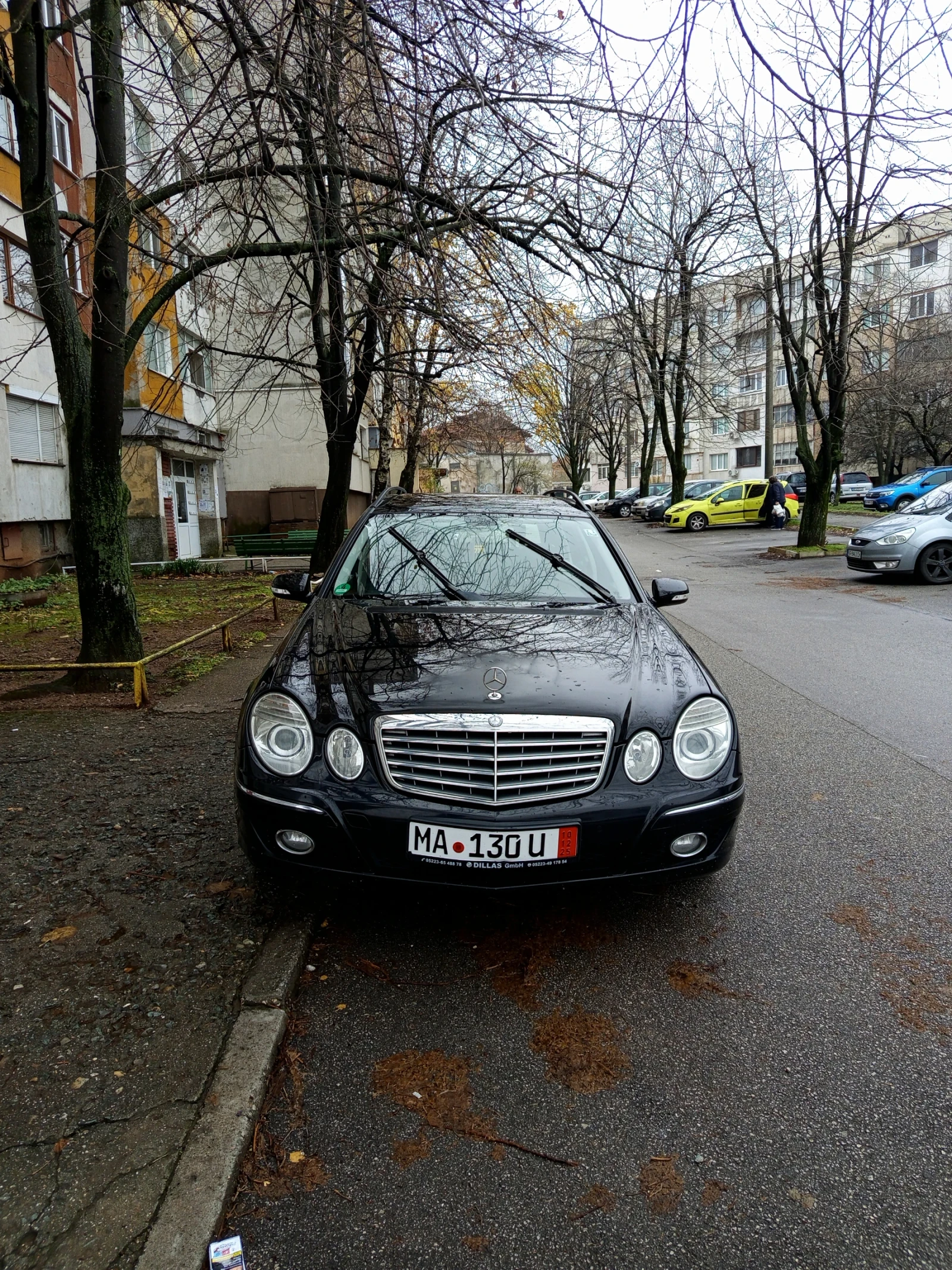 Mercedes-Benz E 220, снимка 1