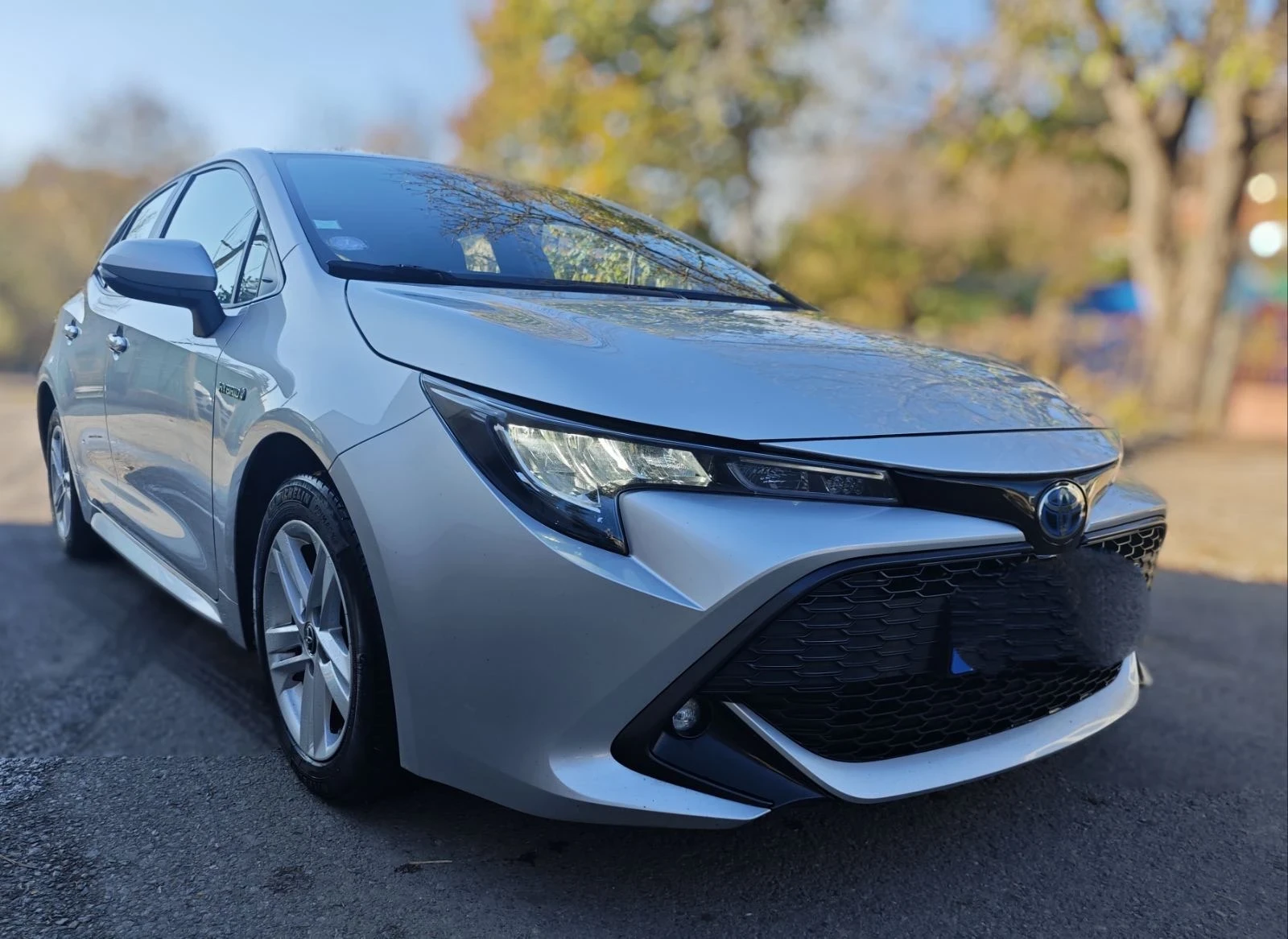 Toyota Corolla 1.8Hybrid 122hp 133900km 2019 - изображение 3