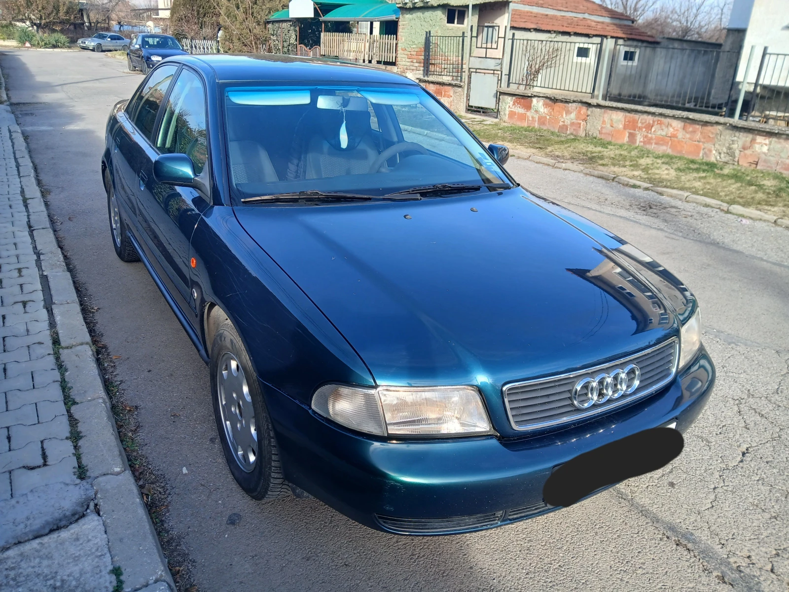 Audi A4 1.8газ клима гаражен  - изображение 3