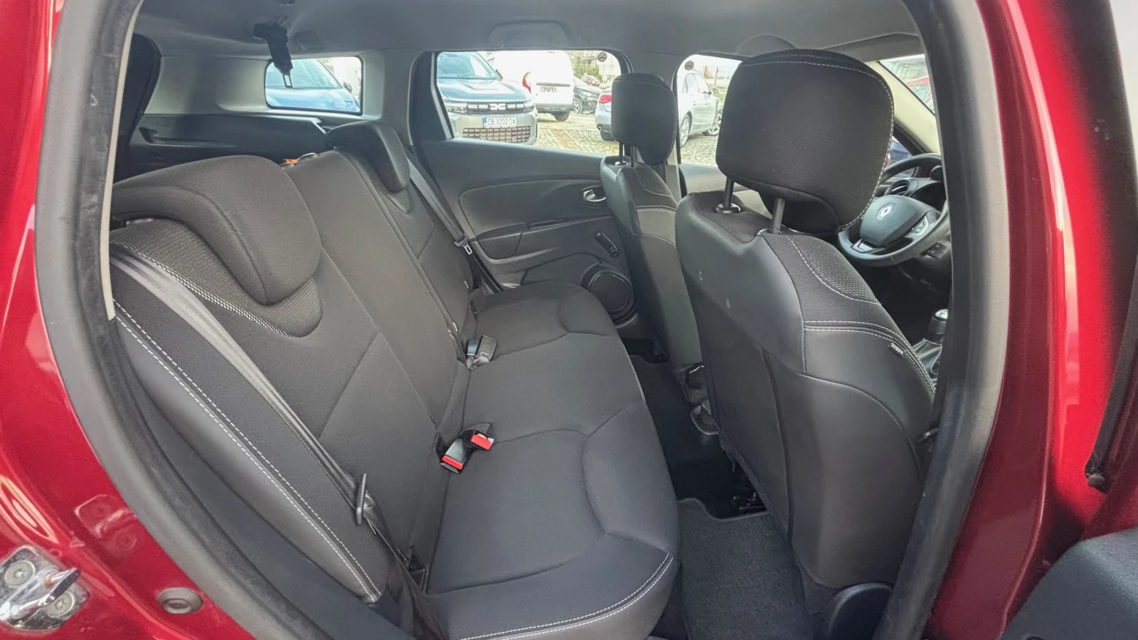 Renault Clio IV Grandtour TCe 75 к.с. Stop&Start BVM5, снимка 10 - Автомобили и джипове - 51116987