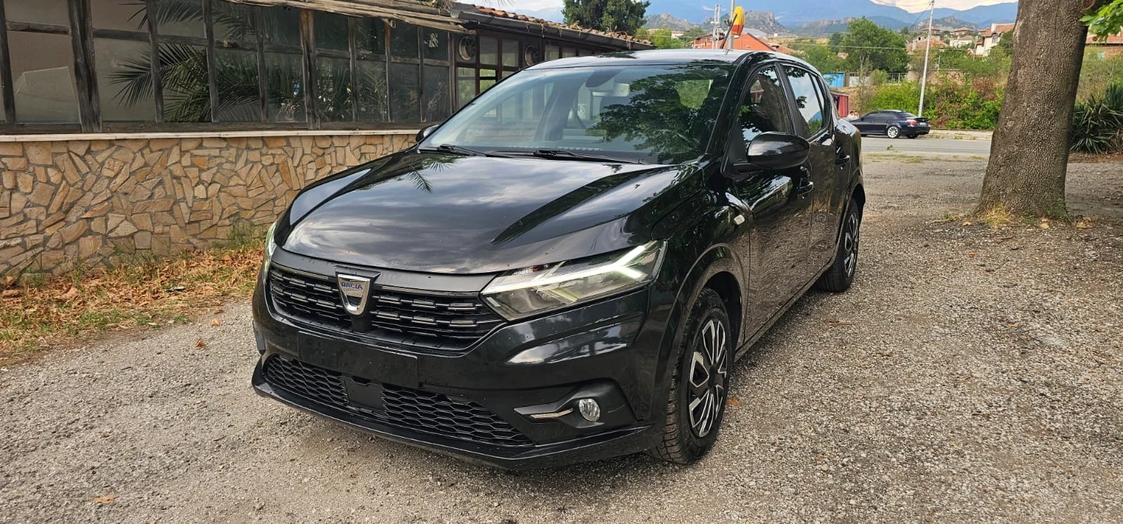 Dacia Sandero 1.0 Бензин/Газ - изображение 2