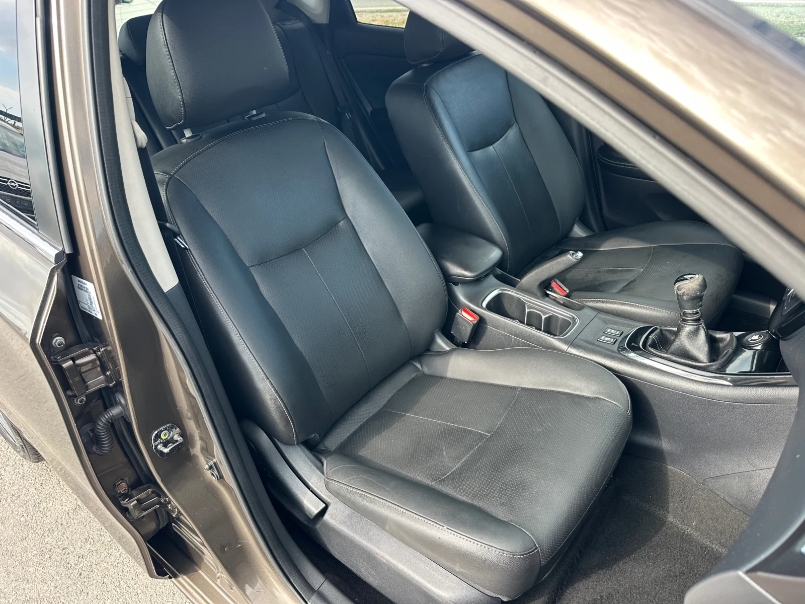 Nissan Pulsar Tekna - изображение 8