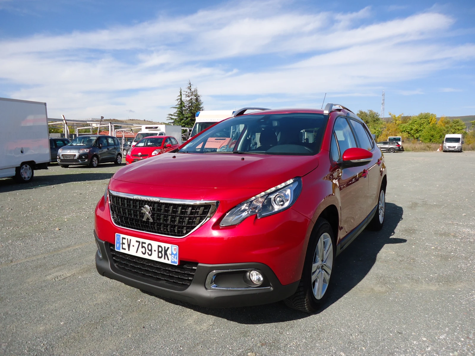 Peugeot 2008 1.6 BlueHDI  | Mobile.bg   1