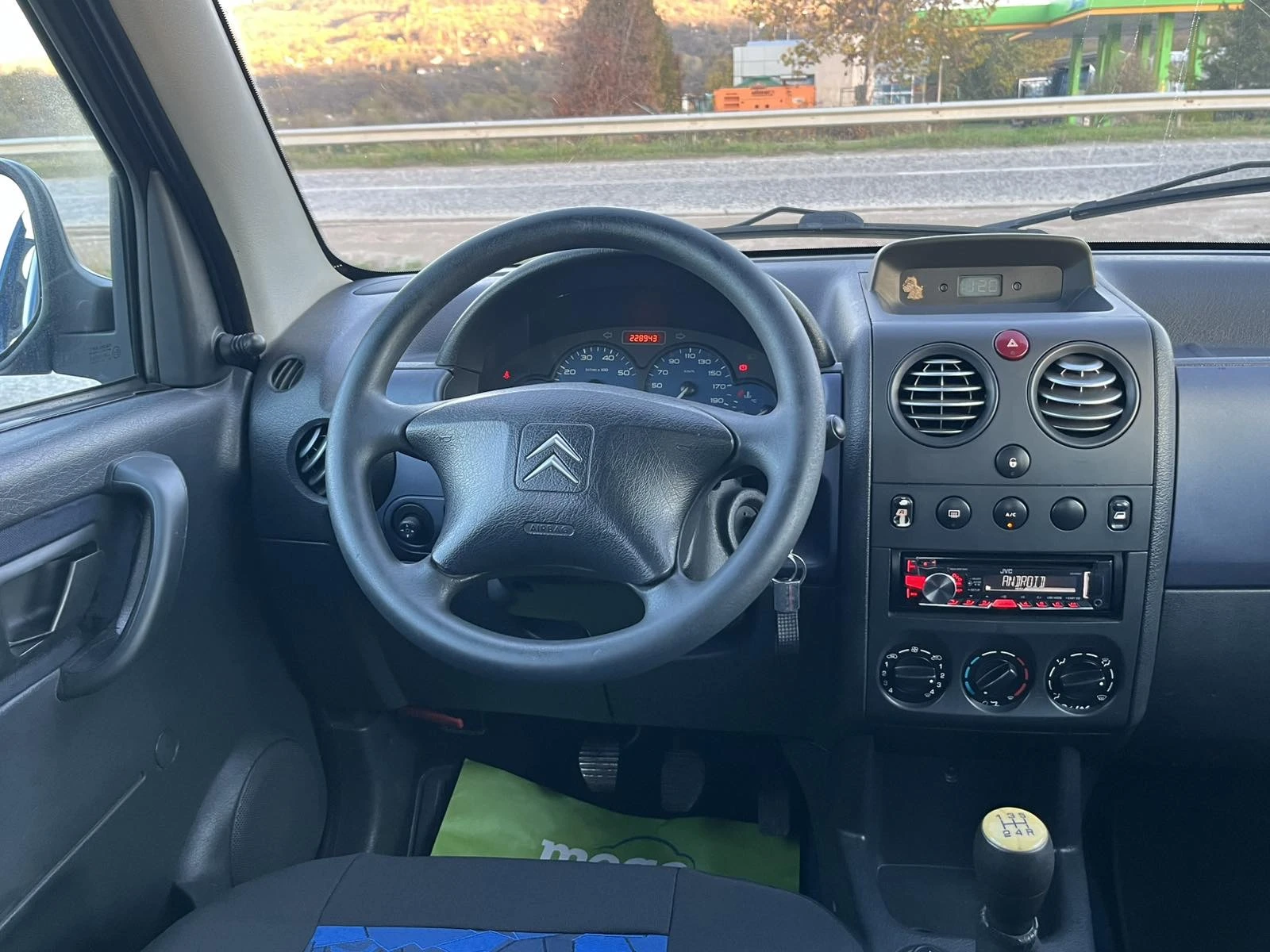 Citroen Berlingo 1.6HDI 75 EURO 4  | Mobile.bg   12
