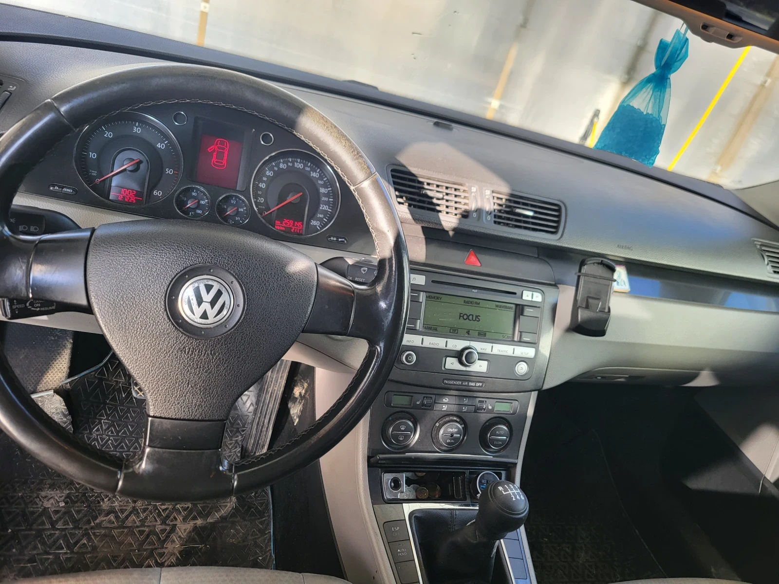 VW Passat | Mobile.bg   5