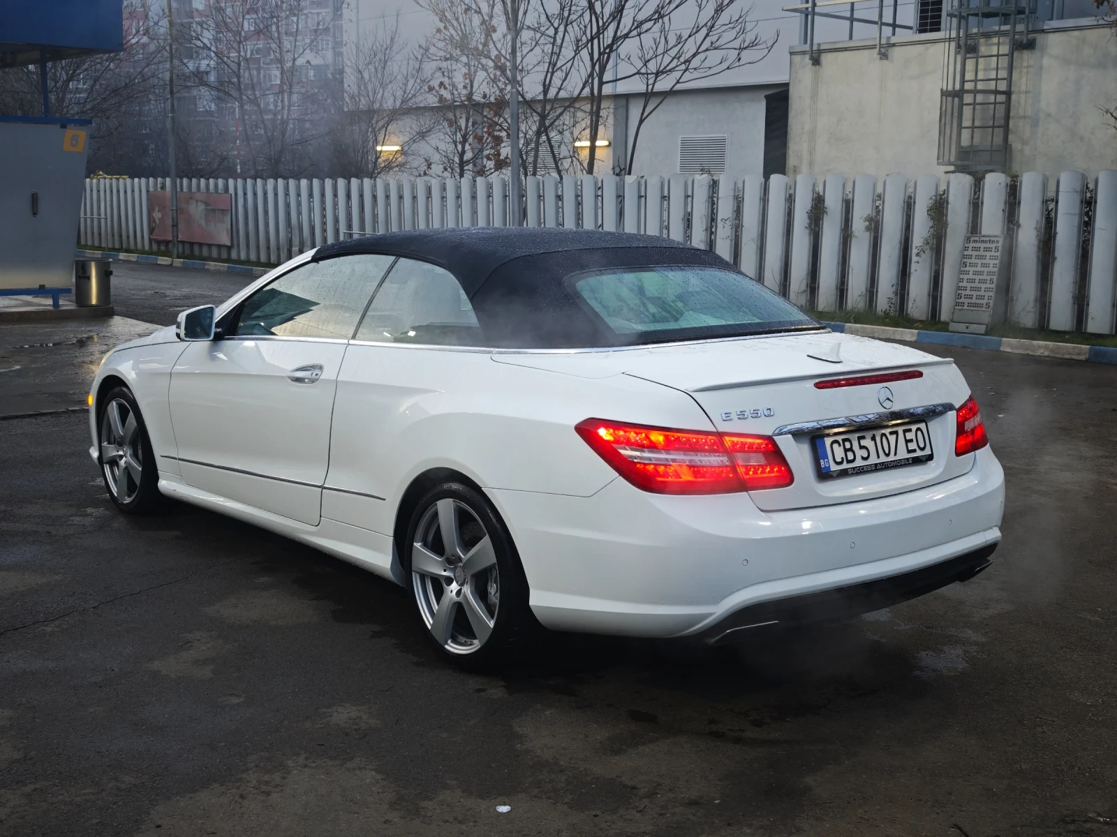 Mercedes-Benz E 500 4.7 Bi Turbo 278 - изображение 4