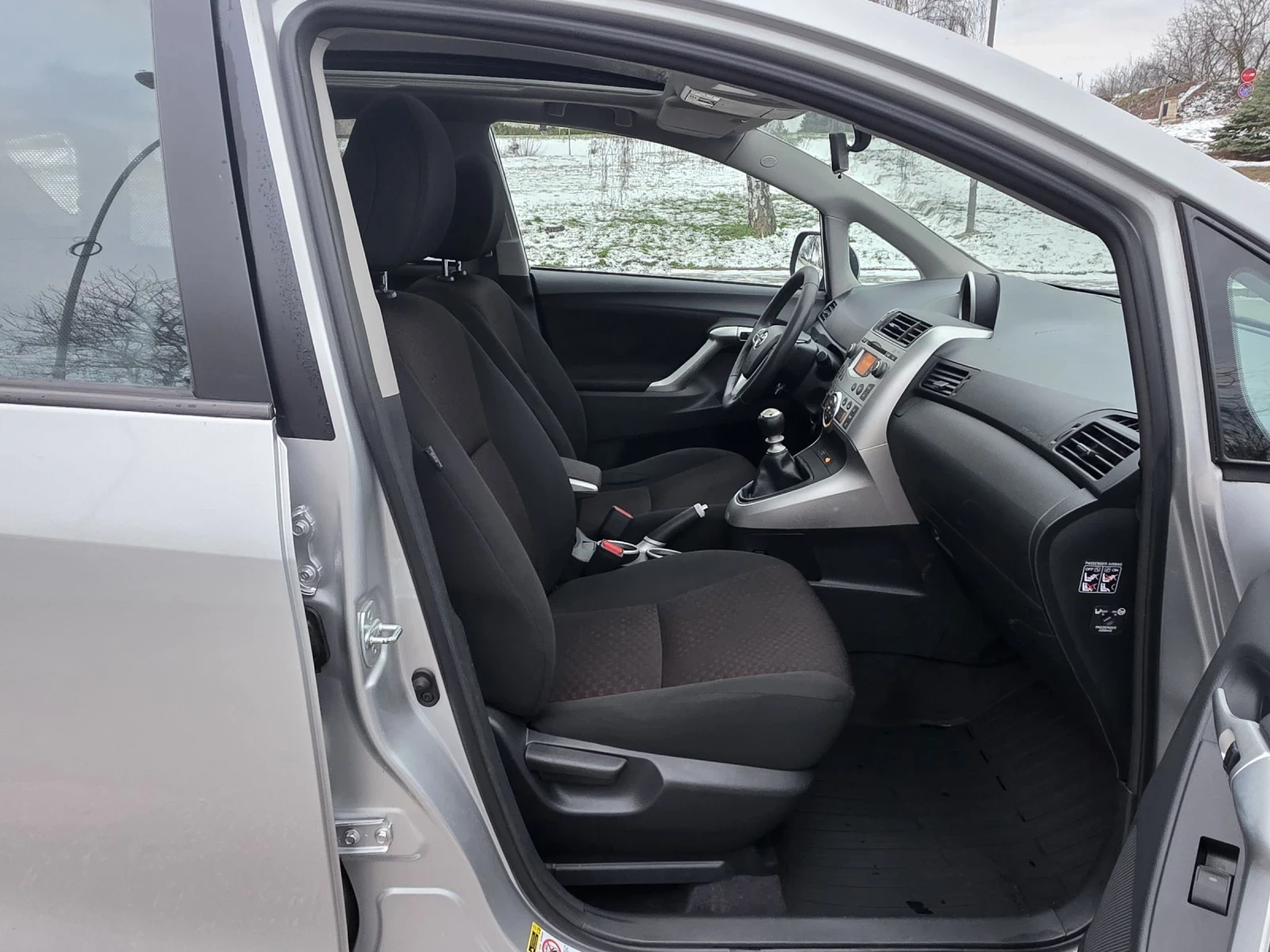 Toyota Verso 1.8 147�.� ��������, �������� �������! | Mobile.bg � ����������� 12