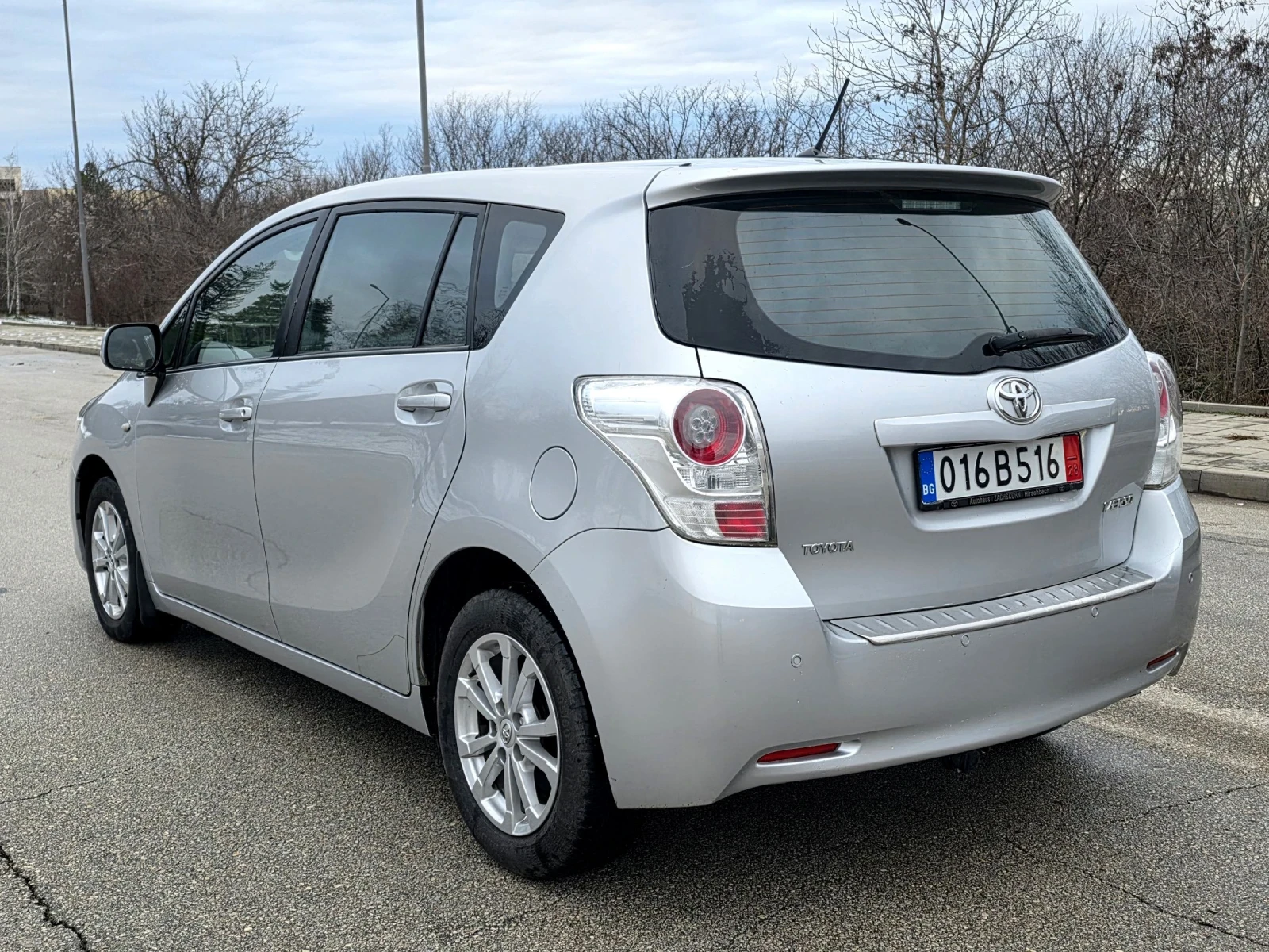 Toyota Verso 1.8 147�.� ��������, �������� �������! | Mobile.bg � ����������� 7