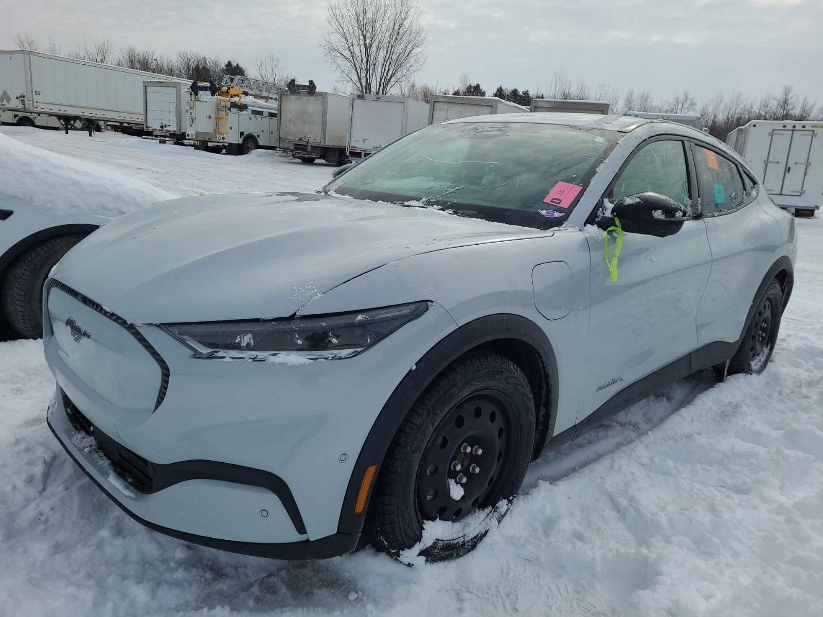 Ford Mustang Mach-E * * CARFAX * * АВТО КРЕДИТ * *  | Auto.bg — изображение 1