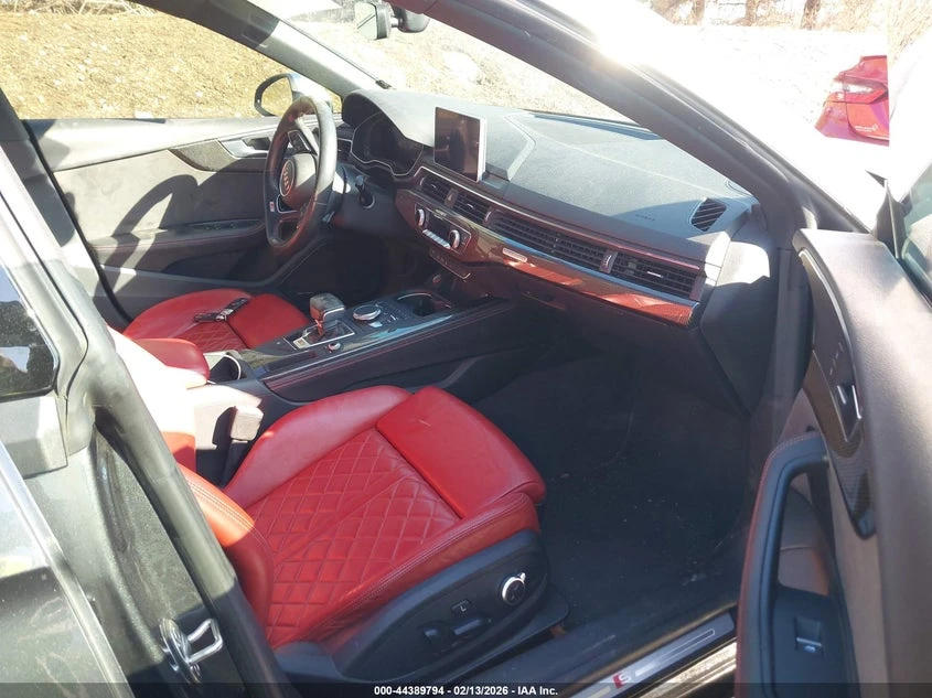 Audi S5 3.0l 3.0T Premium, снимка 5 - Автомобили и джипове - 53905680