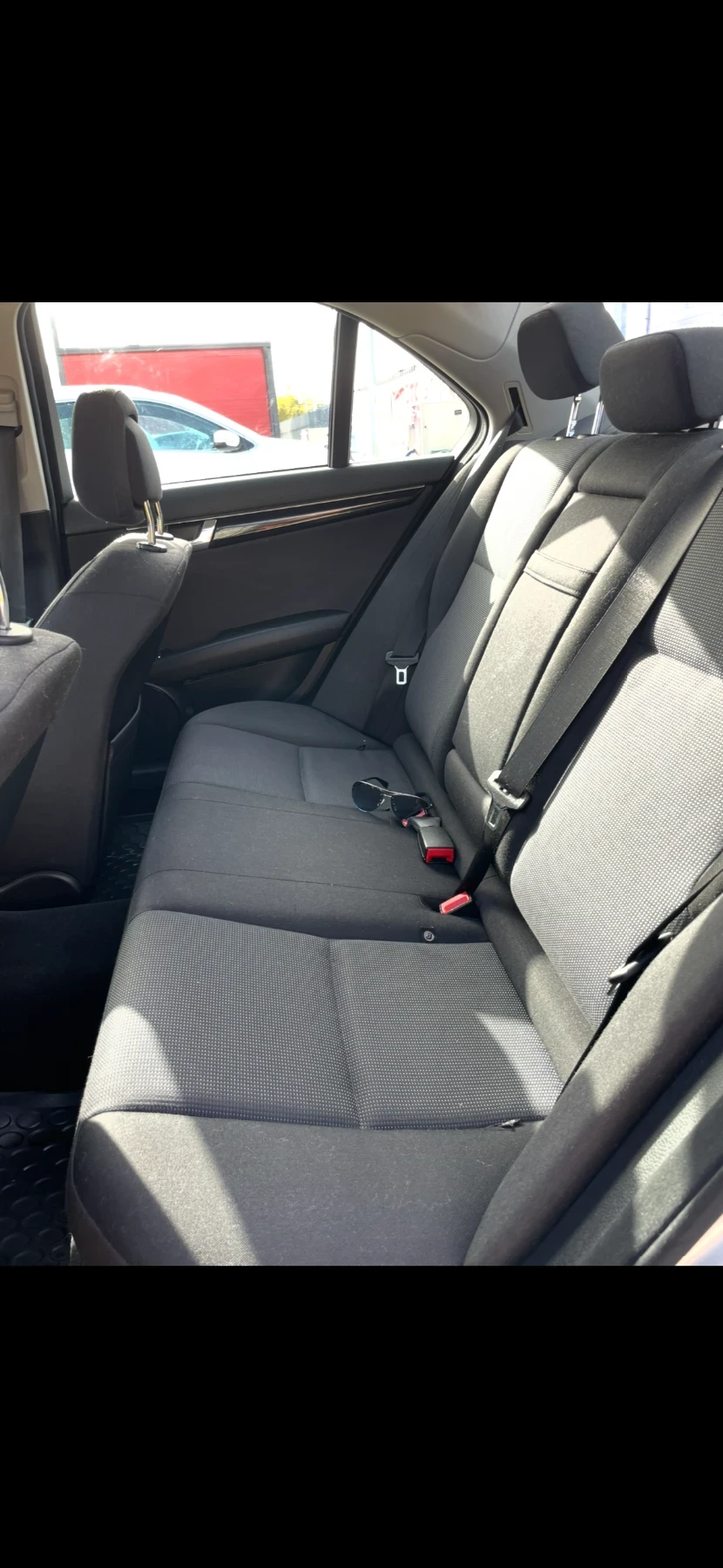 Mercedes-Benz C 200, снимка 8 - Автомобили и джипове - 54011332