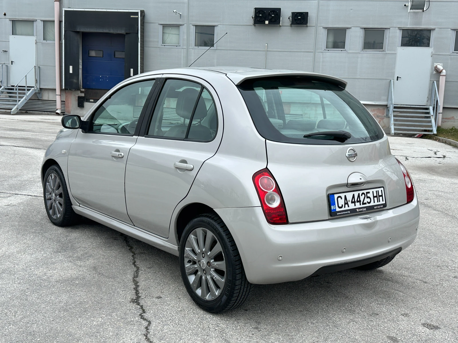 Nissan Micra 1.4i 88 к.с. , снимка 3 - Автомобили и джипове - 54036476