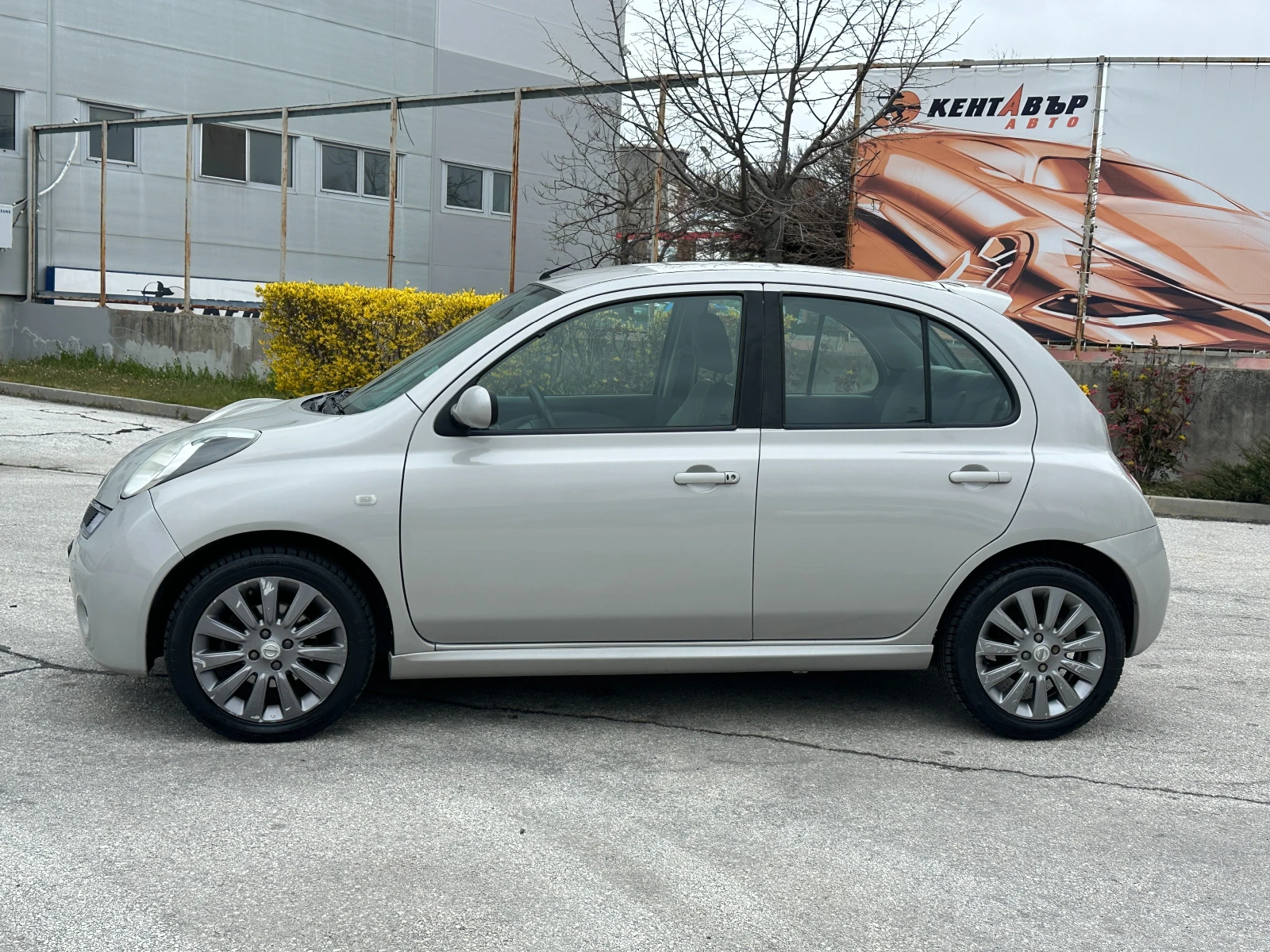 Nissan Micra 1.4i 88 к.с. , снимка 2 - Автомобили и джипове - 54036476