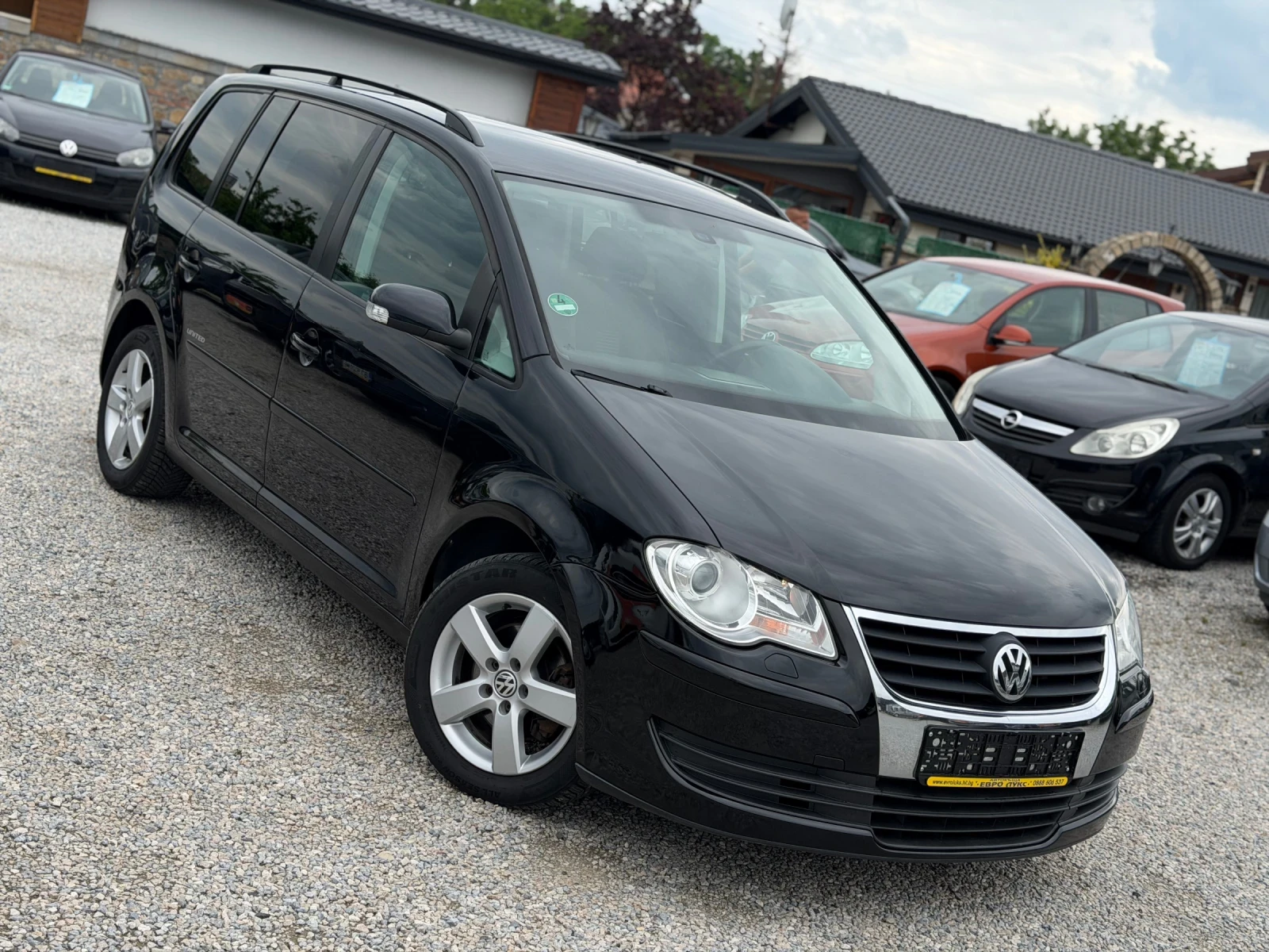 VW Touran 1.9TDI 105кс 6ск 7-МЕСТА НАВИ КЛИМАТРОНИК ПОДГРЕВ