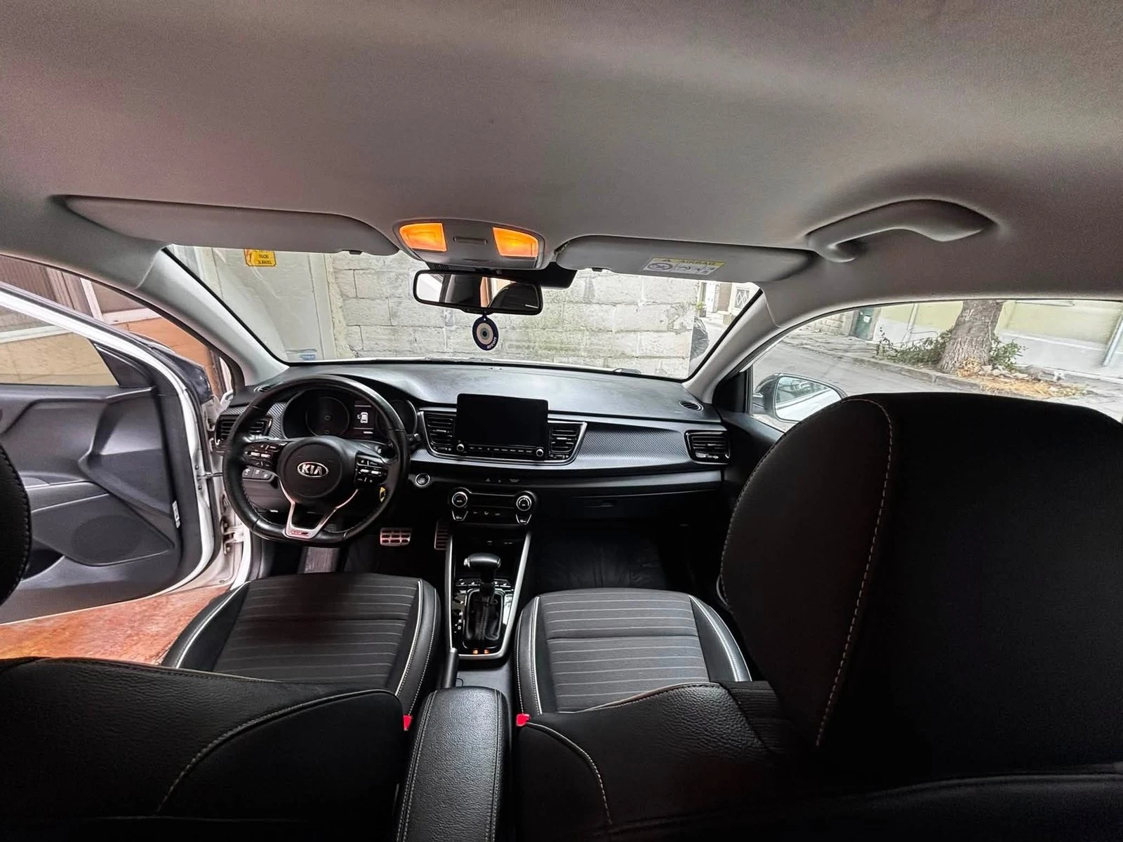 Kia Rio, снимка 4 - Автомобили и джипове - 55480675