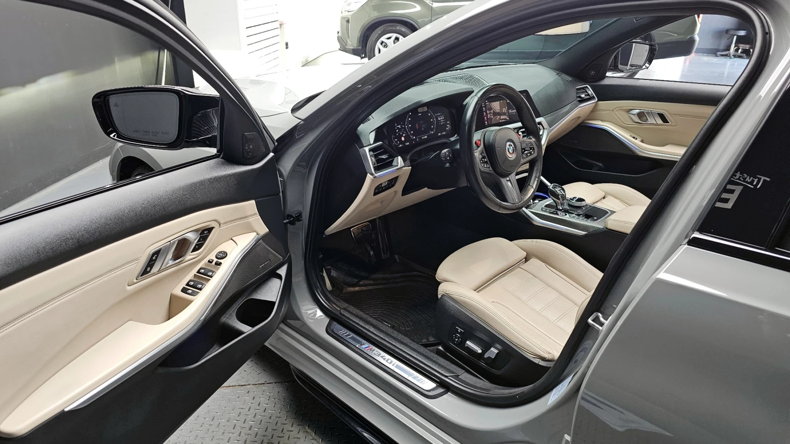 BMW 340 i xDrive, снимка 10 - Автомобили и джипове - 55884591