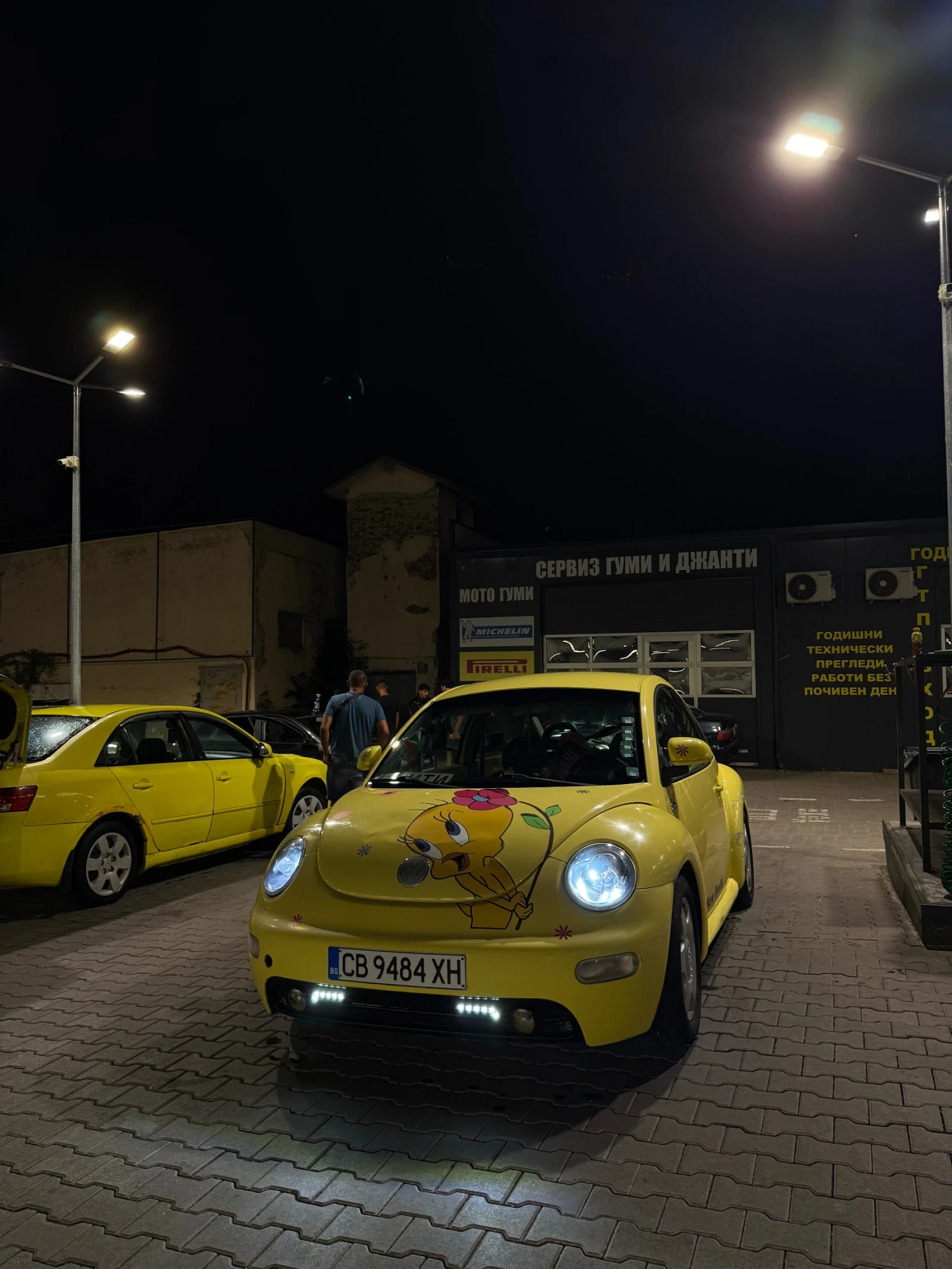 VW Beetle, снимка 5 - Автомобили и джипове - 56073684
