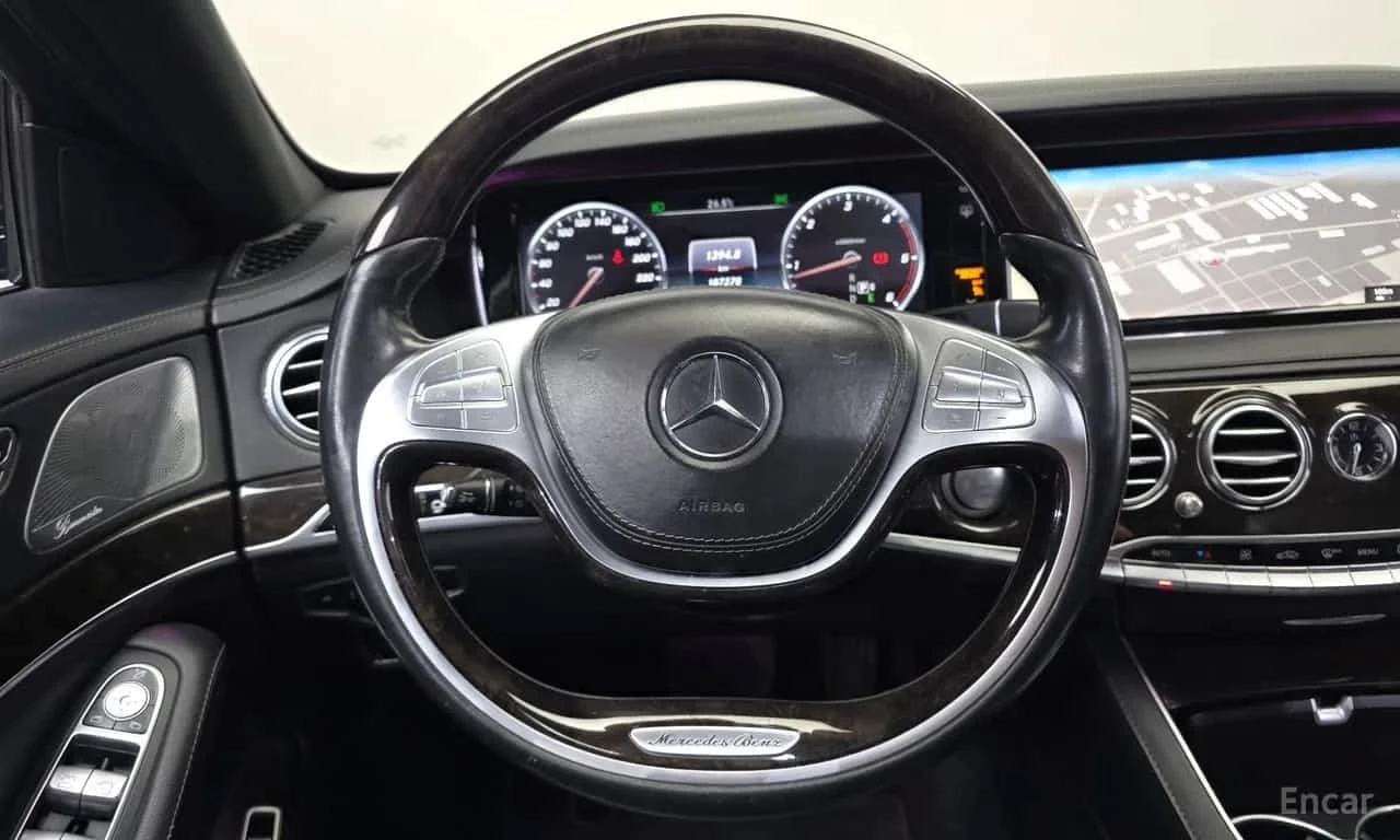 Mercedes-Benz S 350 4MATIC /ОБДУХВАНЕ/ПАНОРАМА/ДИСТРОНИК/360, снимка 13 - Автомобили и джипове - 56248671