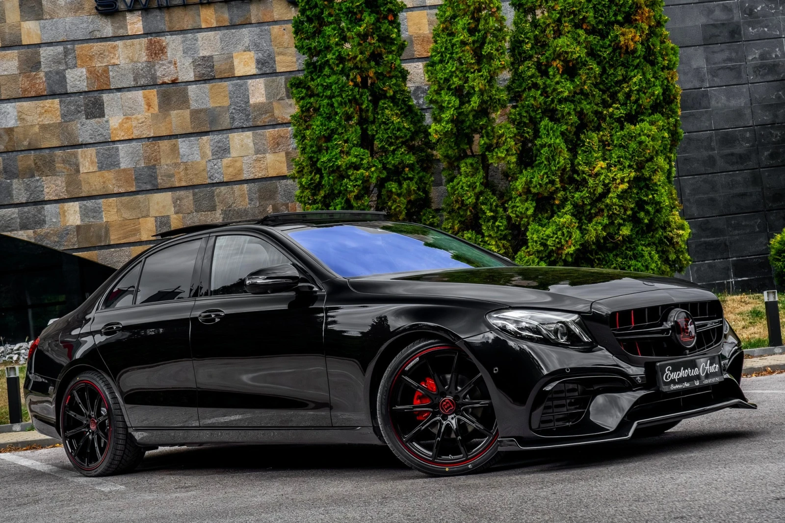 Mercedes-Benz E 220 d* BRABUS NIGHT PACK* PANORAMA* 3xTV* BURMESTER | Mobile.bg � ����������� 7
