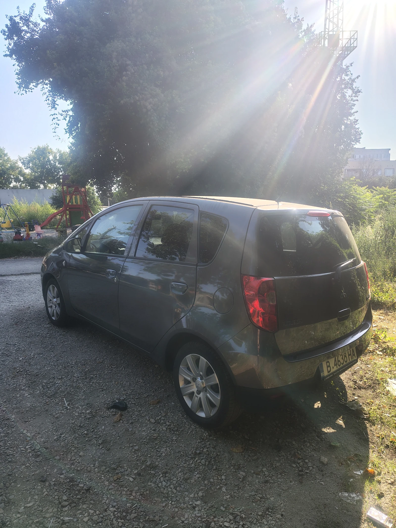 Mitsubishi Colt 1.3 бензин, снимка 6 - Автомобили и джипове - 56524752