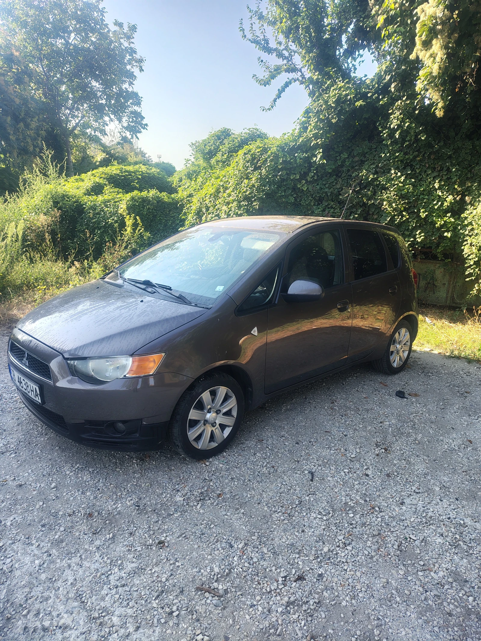 Mitsubishi Colt 1.3 бензин, снимка 2 - Автомобили и джипове - 56524752