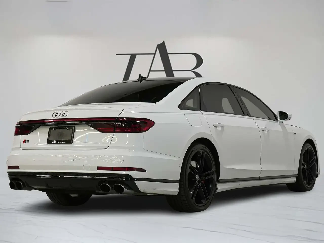 Audi S8 CARFAX ������� | 2020 | 59 652 �� | Mobile.bg � ����������� 2