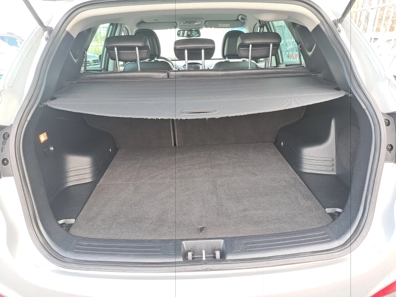 Hyundai IX35 1.7CRDI-NAVI-CAMERA, снимка 16 - Автомобили и джипове - 52451812