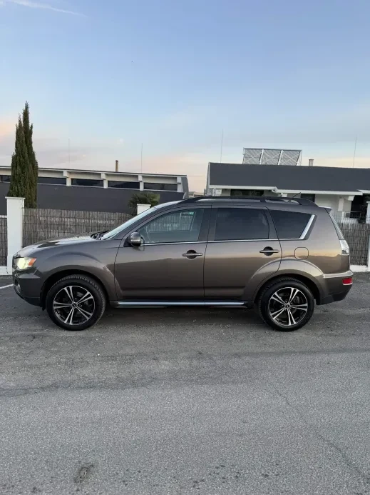 Mitsubishi Outlander 2.0