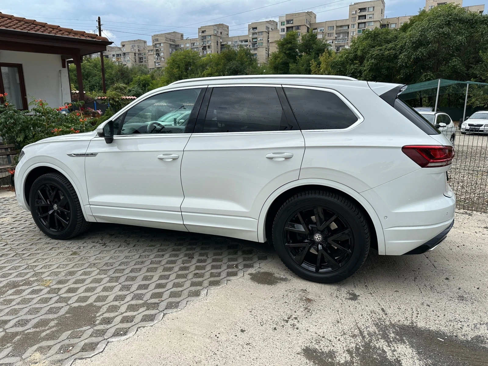 VW Touareg 3.0TDI R-Line.Airmatic. - изображение 7