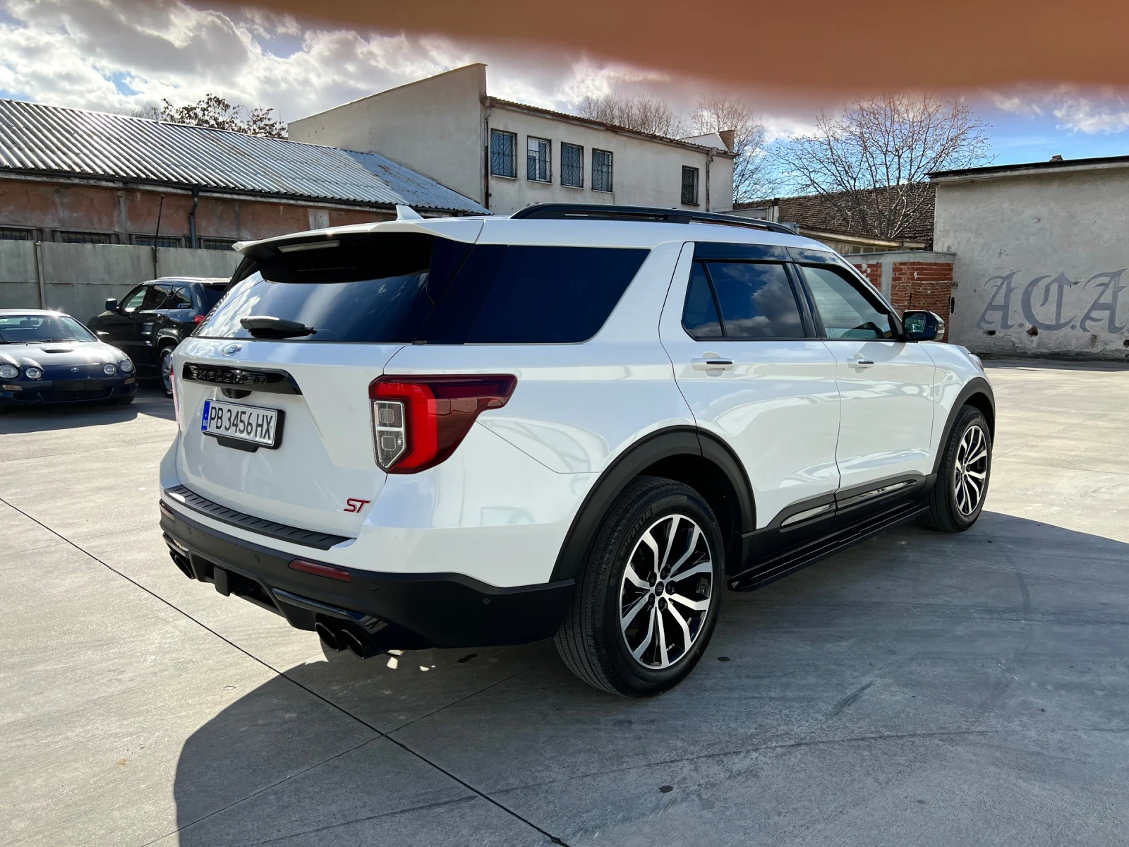 Ford Explorer 3.0 ST - изображение 7