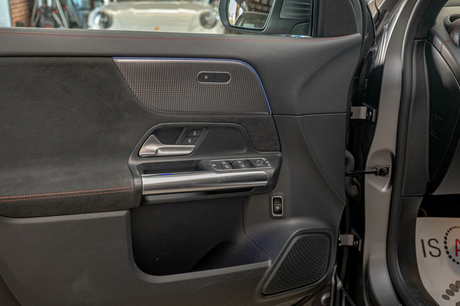 Mercedes-Benz EQA 250/Magno/Ambient/AMG Line/Камера/Подгрев - изображение 8