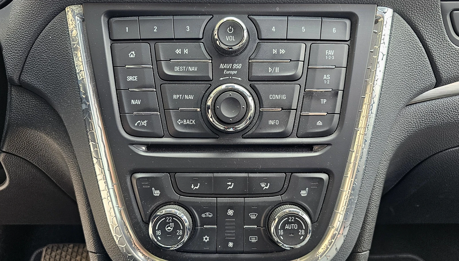 Opel Mokka Космо, снимка 12 - Автомобили и джипове - 53861166