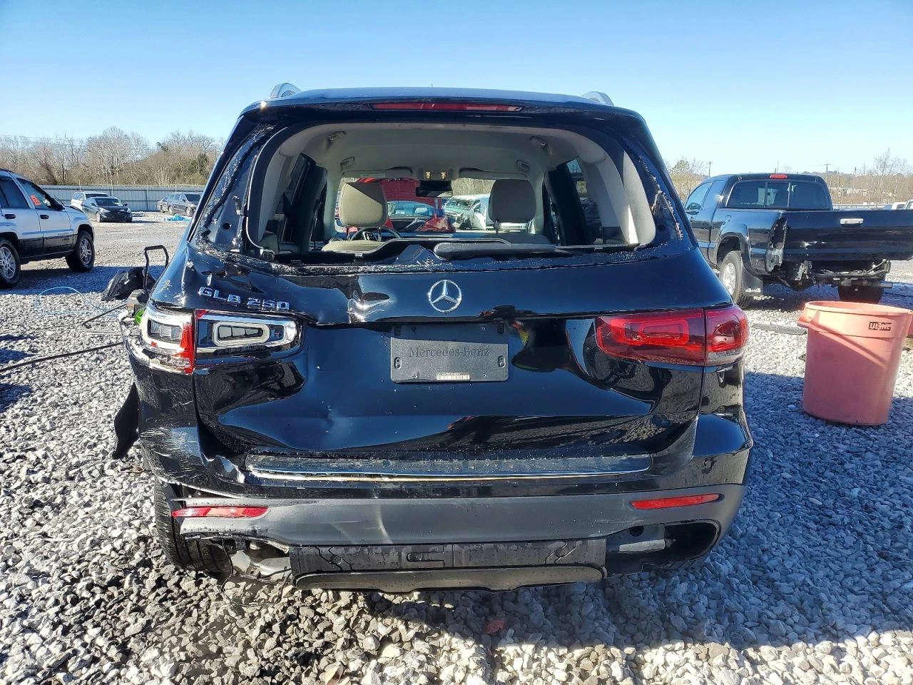 Mercedes-Benz GLB 2.0l 250, снимка 6 - Автомобили и джипове - 53965528