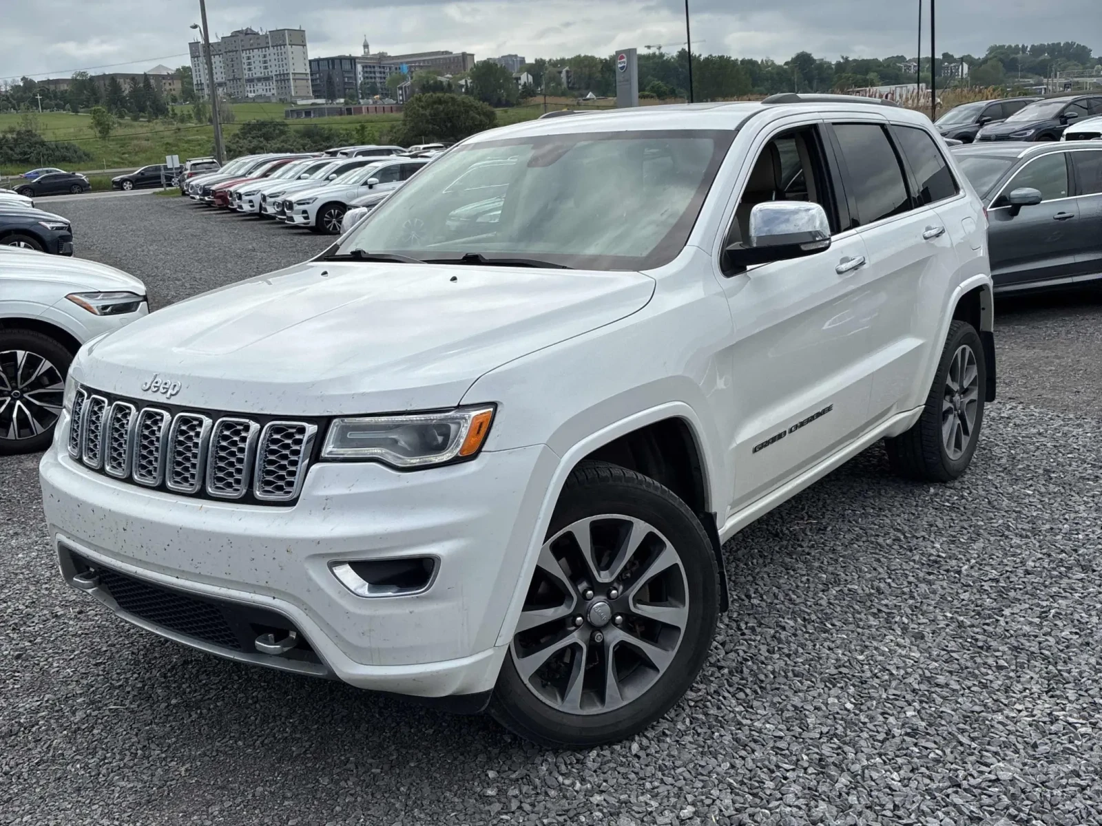 Jeep Grand cherokee Overland * CARFAX * ���� ������ *  | Mobile.bg � ����������� 1